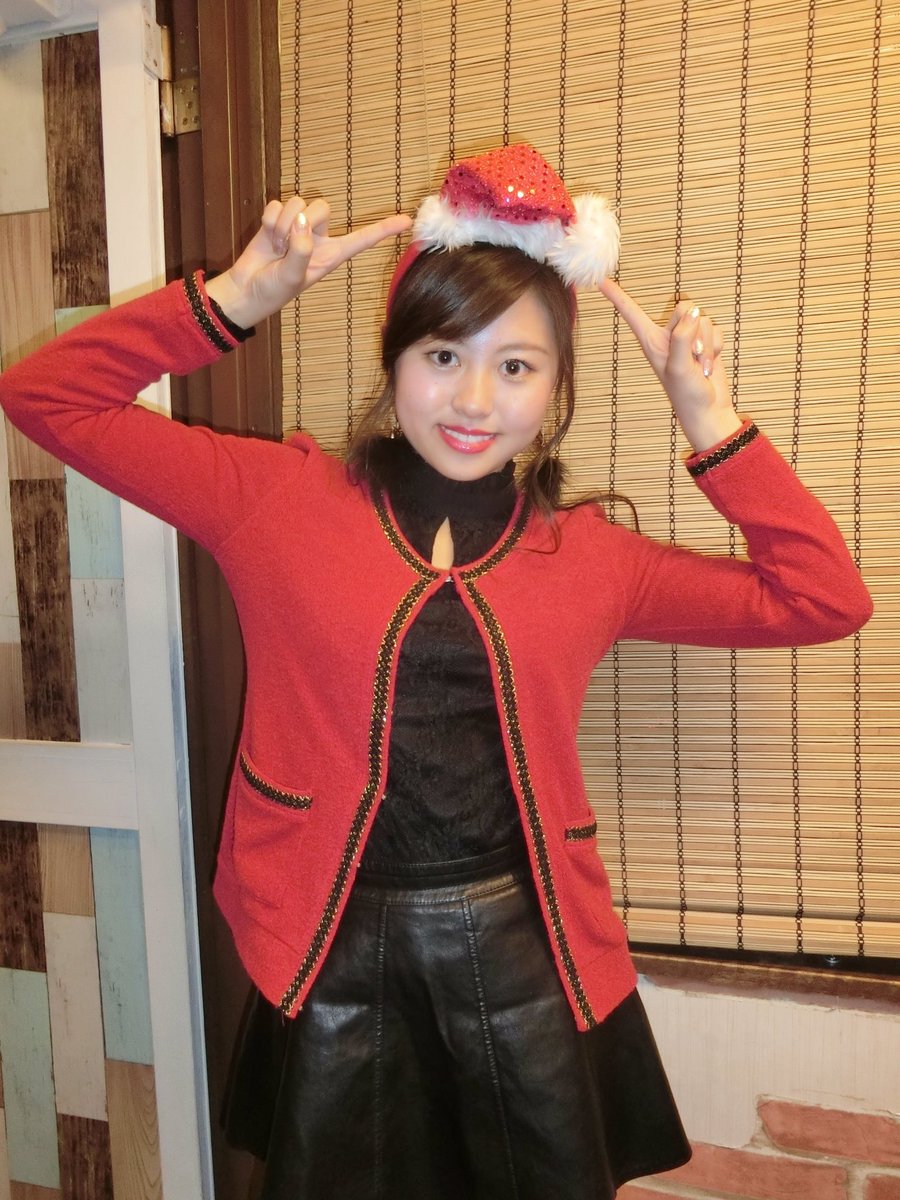 Yasunobu この日初見の 瀧本りおな ちゃん カバー曲にラストはオリジナル曲をキレッキレのダンスと素敵な歌声で でも袖が しかしカッコ良い Last Christmas 今夜このまま Showtime 女の子は泣かない 雪のクリスマス Tear Rose