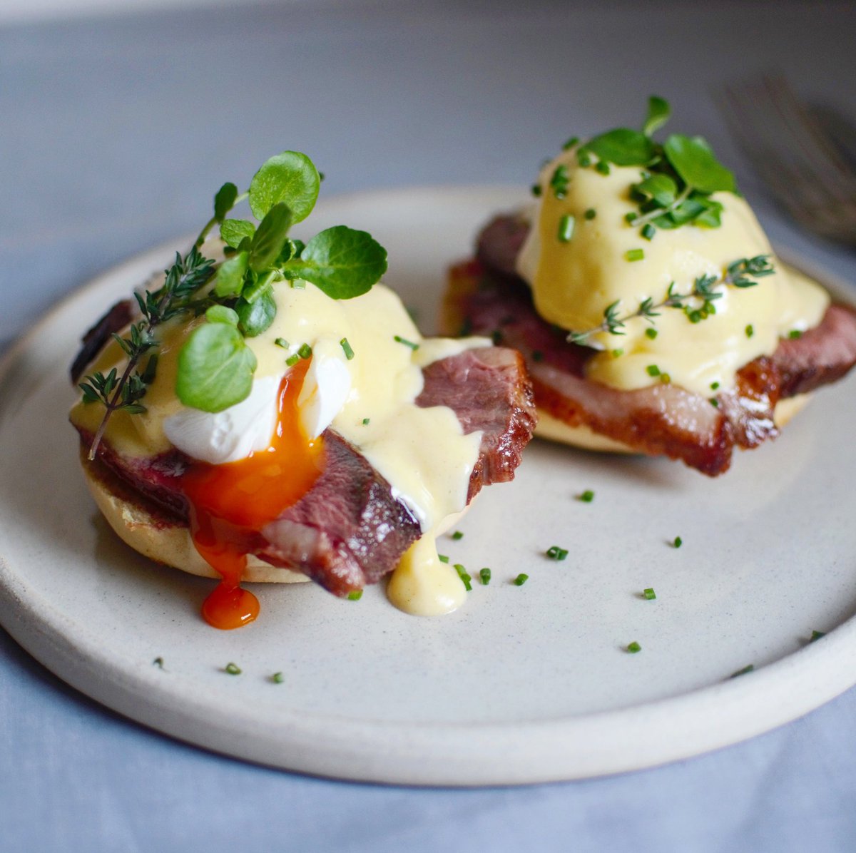 thorneaddyman's tweet image. instagram.com/p/Br2GDd4HTG9/…

Check out my Xmas leftovers recipe for @aeg_gb to help showcase their latest TwinTech fridges. Visit my IG feed for more info and the full recipe for my Goose Eggs Benedict #AEGTastenotWaste