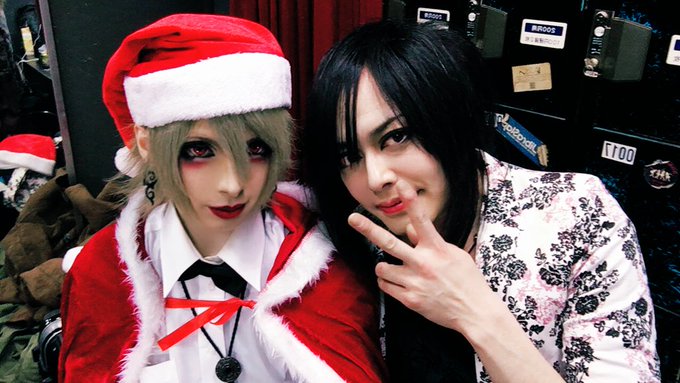 ドッドジパングロマンチカの宵知さんと🎩✨ https://t.co/CoXhWPcEXc