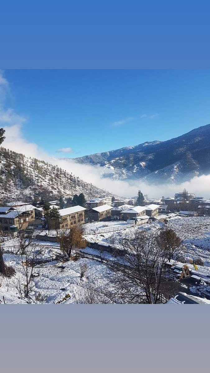 duptshering6's tweet photo. The snow is sparkling like a million little suns.
This year snowfall in Bhutan.
#awaytobhutan #Bhutan #tourist #toursim
#snowfall2017 #wintersnowfall #snowfallfx #pcforestsnowfall #snowfall2018 #firstsnowfall #1stsnowfall #beautifulsnowfall #snowfall❄️ https://t.co/arraO3fGu7