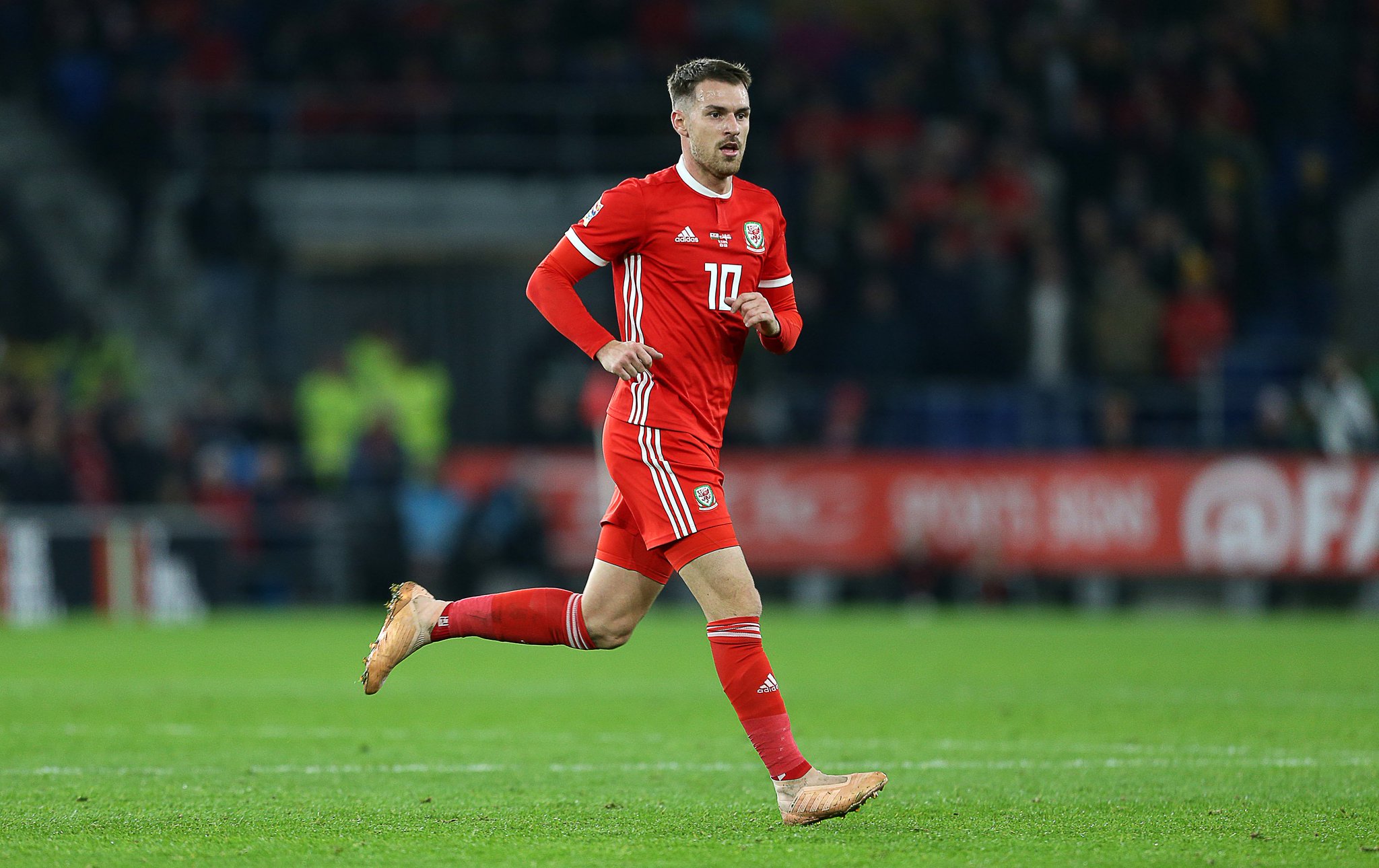 Happy birthday to former Bluebird Aaron Ramsey 

 