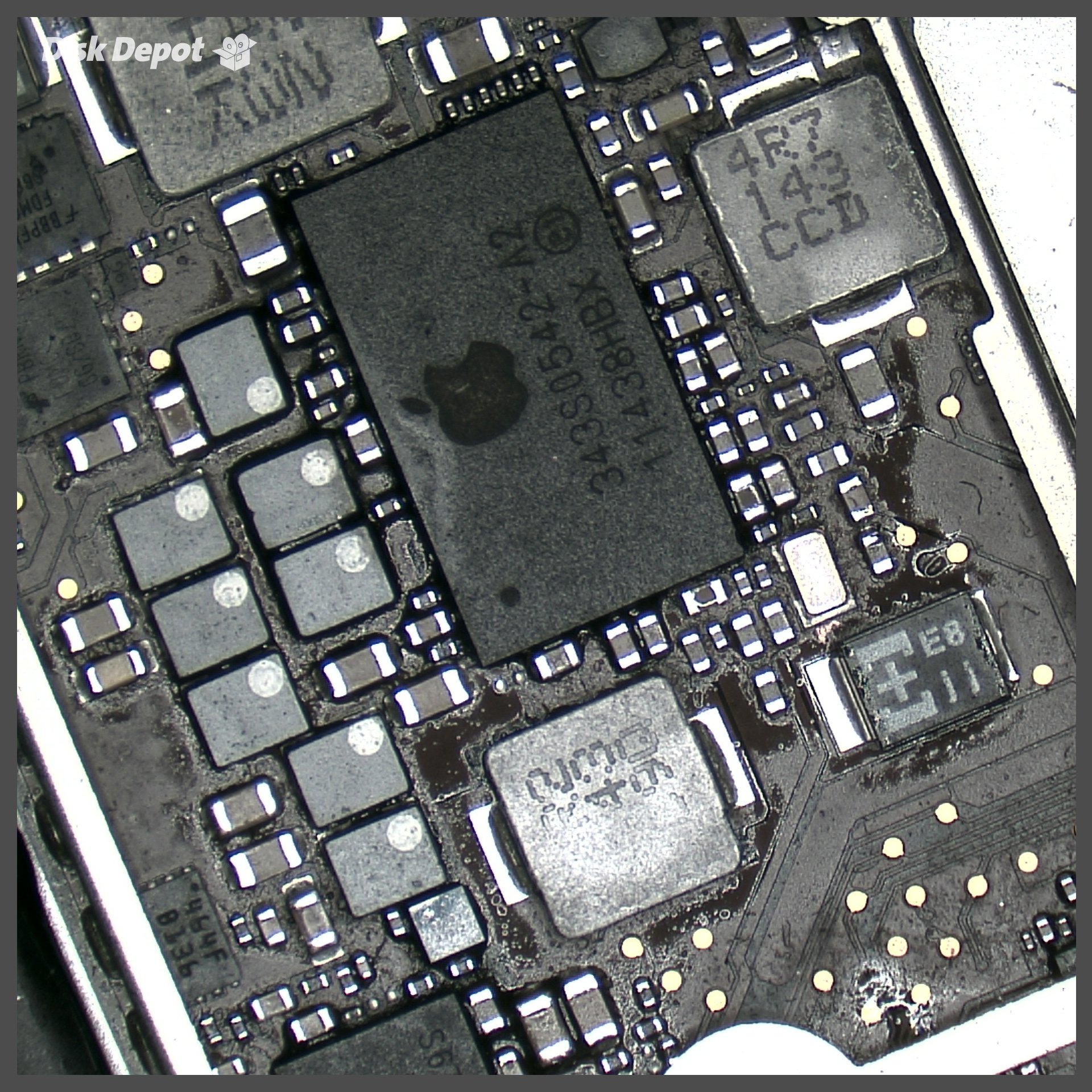 Disk Depot Closeup Of An Apple Ipad2 Motherboard Under The Microscope While Its Touch Digitizer Was Being Repaired Diskdepot Dundee Standrews Ipad Touchrepair Digitizerrepair T Co Ykguhmoiei Twitter