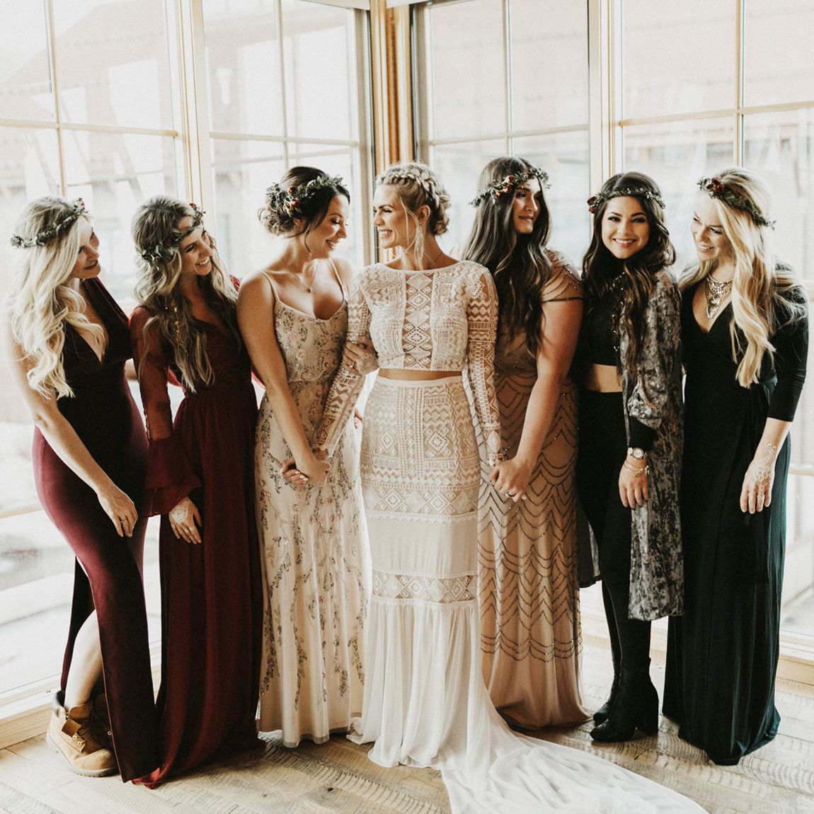 grnweddingshoes's tweet photo. DRUMROLL PLEASE🥁...for the ten most popular real weddings on GWS in 2018! 🎉
https://t.co/guGPF3zF0K https://t.co/6QM2suE4OT