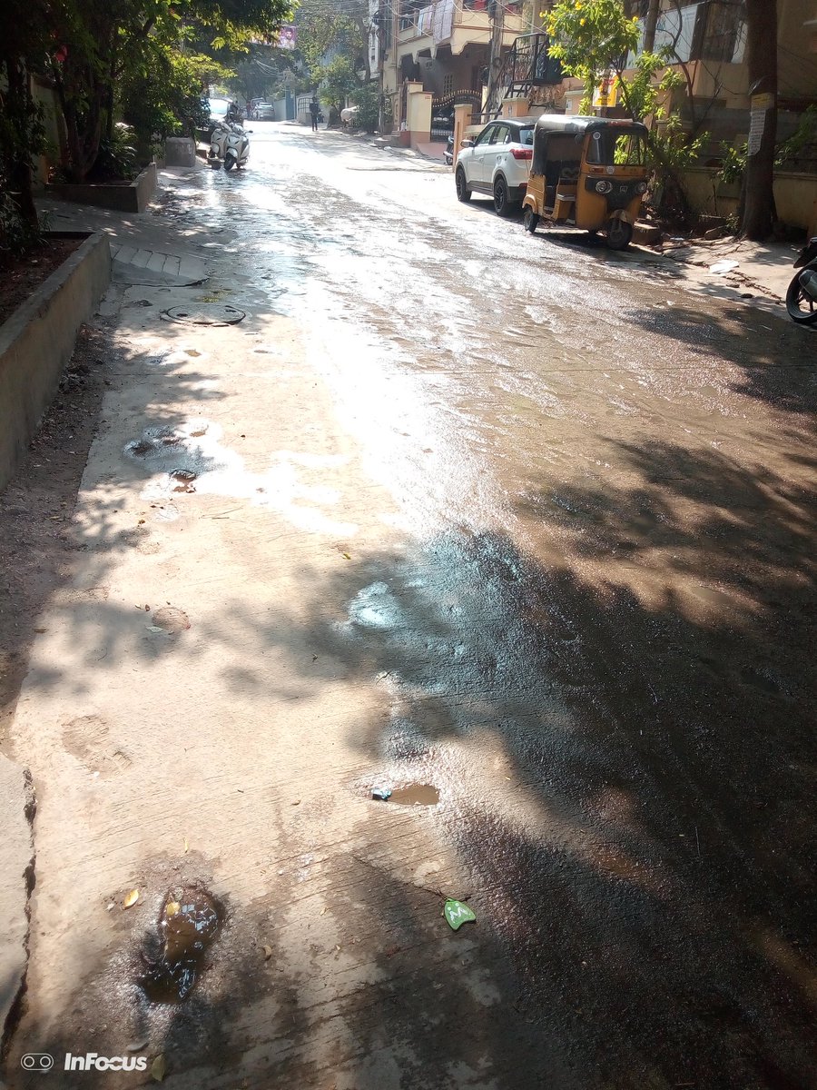 Bharathkumar056's tweet photo. @KTRTRS  Hi sir I am Bharath living in madhura nagar we are actually getting this drainage water on the road due to leakage of drainage this is happen every 4 days in week pls do something sir 
     Thankyou https://t.co/ThlKuEVNYK