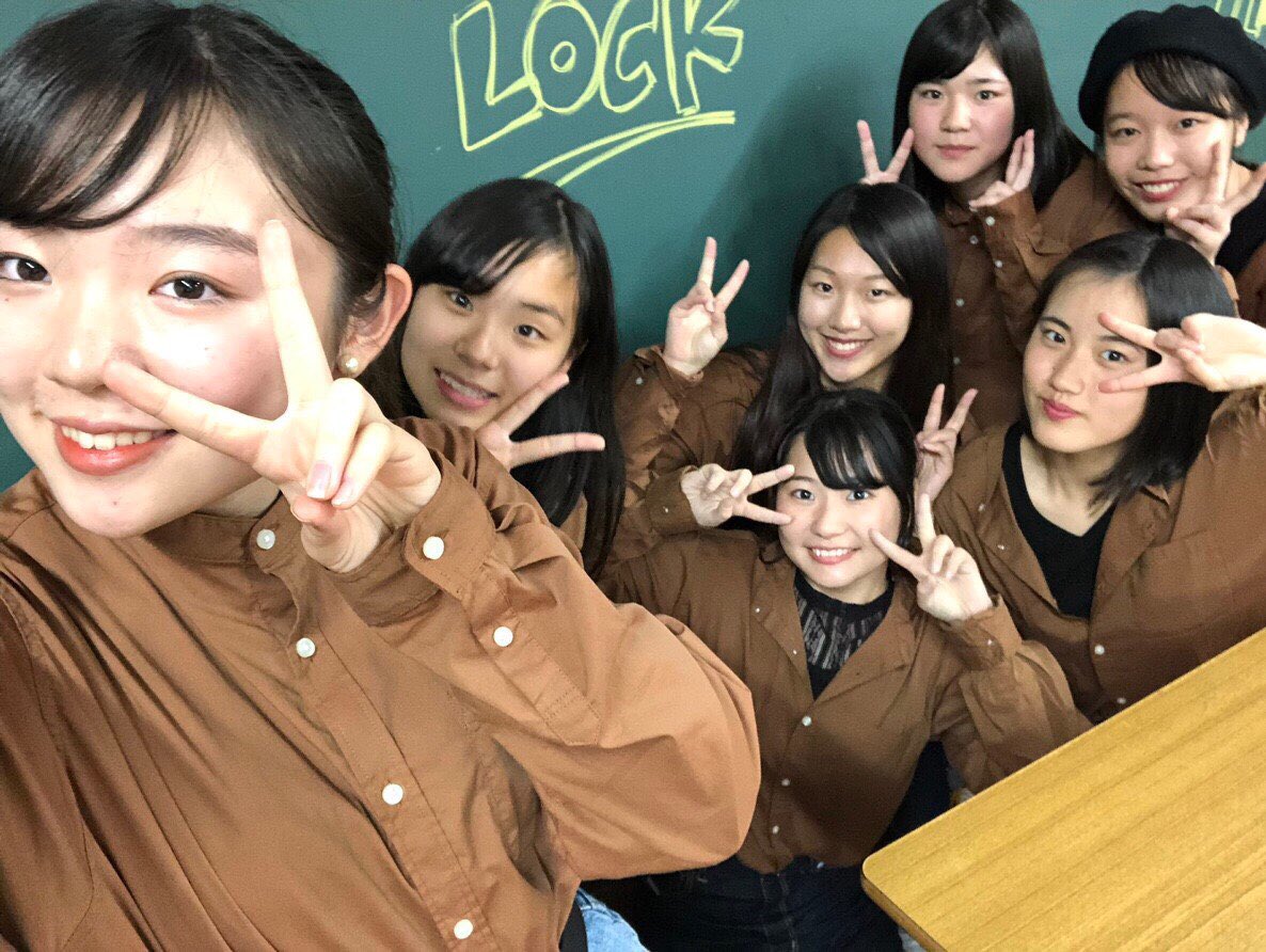 TDC_72nd's tweet photo. Guerrilla Live💥💥
72×71の初めて混合ゲリラをしました🥰
少し雨が降っていましたがたくさんの方々が見に来てくださいました🥳🥳
ありがとうございました🥺

次は4月28日のすばるホールで行う公演です😳
出来たら予定空けててください💝 https://t.co/IsyzCdhFqI