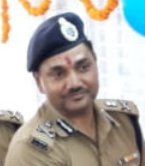 sarkarimirrorr's tweet photo. Raj Kumar Vishwakarma IPS, has been promoted to the rank of DG in Uttar Pradesh Police. #PACLucknow #RajkumarVishwakarmaIPSofficerUttarPradesh1988batch #UttarPradeshhasbeenpromotedtotherankofDGinUttarPradeshPolice. #whoispresentlypostedasADG https://t.co/lpuE9jTpol https://t.co/n1gRIBx6IZ