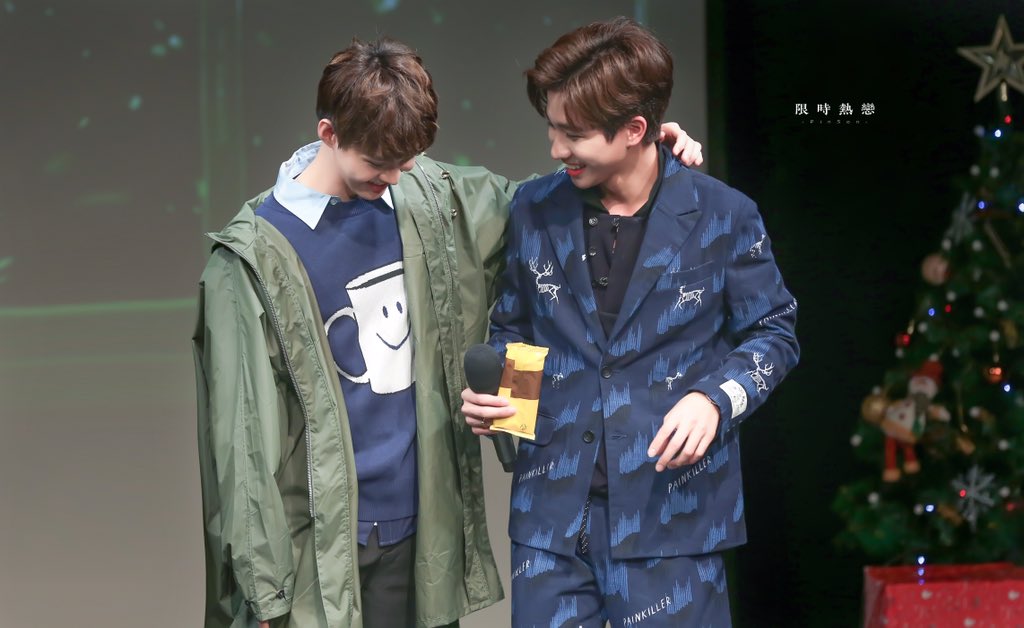 20181222|| PerthSaint LBC FanMeeting IN KOREA  HD

Heart and Sight
All around you

🌻

<a href="/Saint_sup/">Saintsup 🎬</a>
<a href="/perthppe/">PERTHPPE</a> 

#perthppe 
#Saint_sup 
#PerthSaintSation
#SaintsupWelcomeHome
