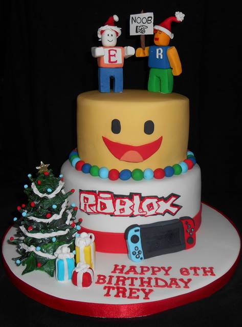 Jem's Cakes - Roblox Noob head for Jonas' birthday cake 🍰