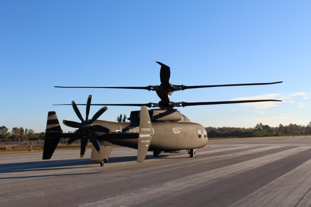 Sikorsky tweet picture