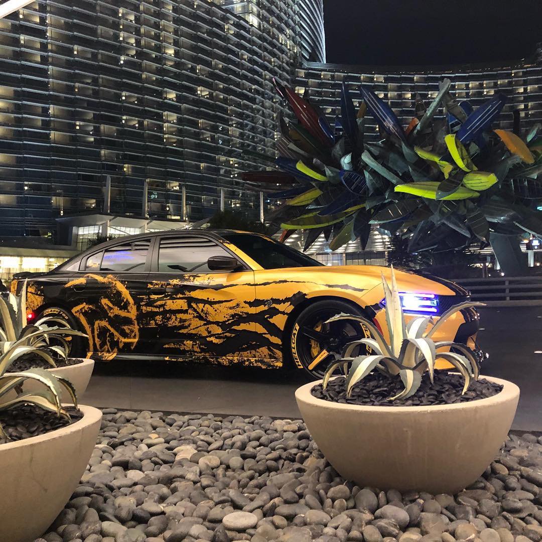 ArlonGraphics's tweet photo. Let it Glow, Let it Glow, Let it Glow with #IllumiNITEWrap #reflectivefilm this season. β¨ Wrapped by @incognitowraps πͺ https://t.co/10RIw2jS4X