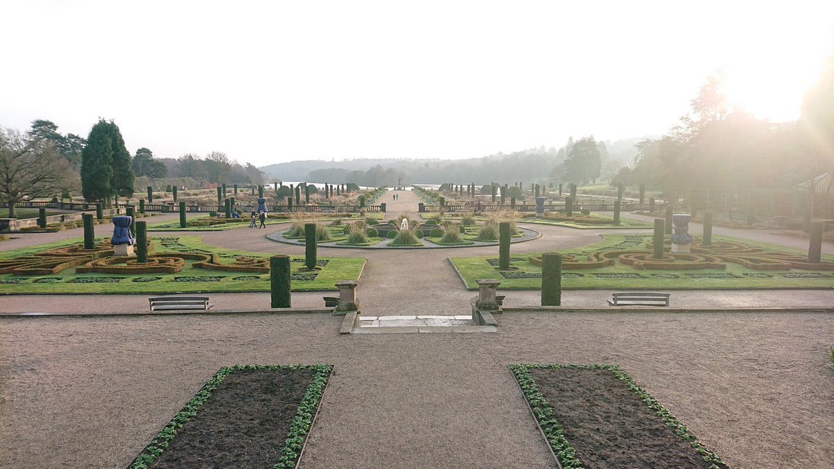 dogtried's tweet photo. Quick trog round @TrenthamGardens to shake off the seasonal jellies. https://t.co/KWIrskbdmt