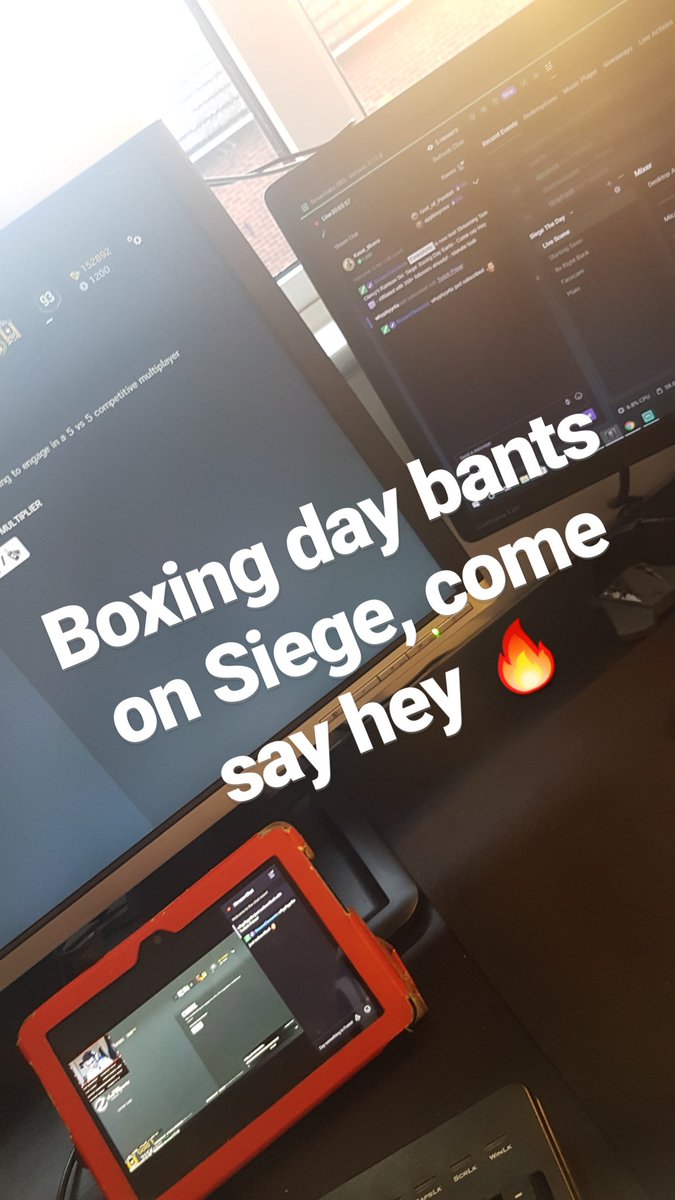 Boxing day bants on Siege, come say hey 🔥
<a href="/EvoEsportsGG/">Evo Esports</a> <a href="/EvoMediaGG/">Evo Media Entertainment</a> @TeamEvoGamingST 
#twitch #rainbowsixsiege #forestarmy #affiliated #youtube #r6 #evoarmy #keepitevo #RoyaleStreamers #SupportSmallStreamers #SupportSmallStreamers
