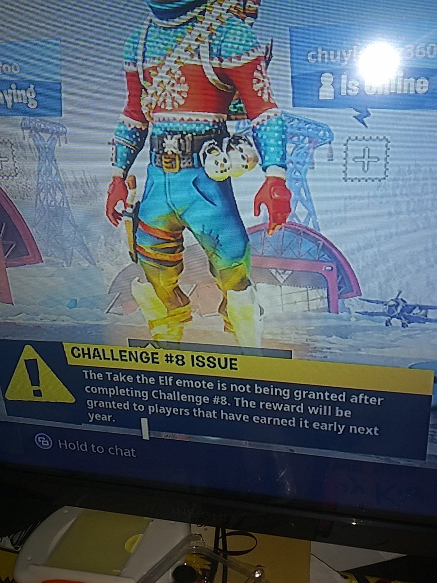 MineWolfPE's tweet photo. @FortniteGame @EpicGames So I'm getting it early then, considering that I'd gotten the challenge done before this message popped up?... I HAVE TO WAIT TIL NEXT YEAR?? https://t.co/S0tY6lREGX