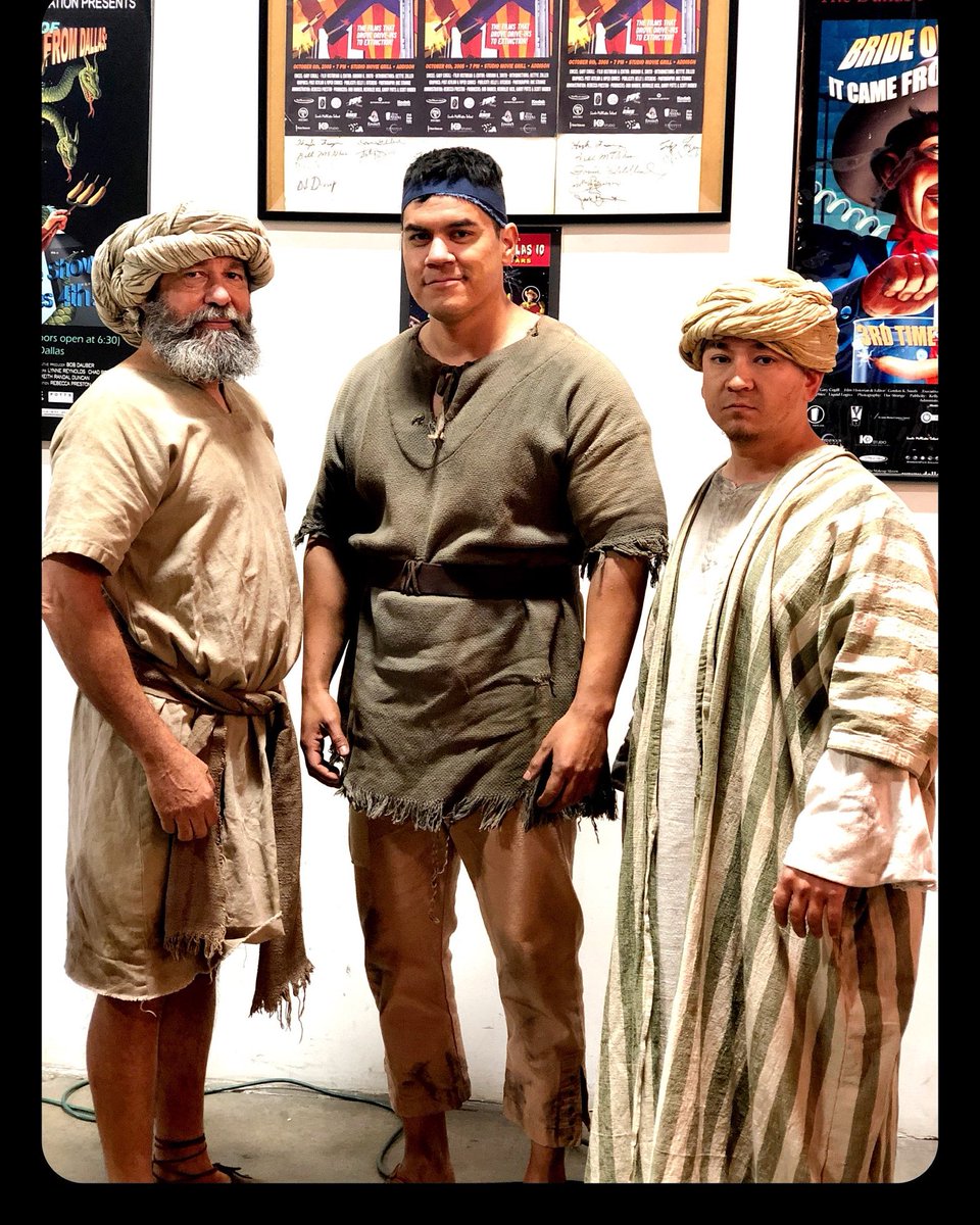 rollinsw0llen's tweet photo. That #SetLife, #onset @thechosentv #christian #theChosen @dallasjenkins #jessejames #rollinsw0llen #actorslife #latinactor #thewhosoevers #thechosen #christiantv #vidangel @VidAngel #brockallencasting #god #jesus #christian #christianity #chistianvalues #BTS #WednesdayMotivation https://t.co/OVF6Apa5SD