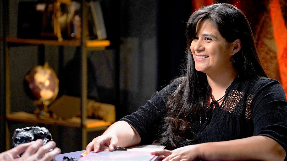 JoinTeamAlpha's tweet image. Denise and Ryan continue their dive into the dark world of #VampireTheMasquerade on a new #Loremasters LEGENDS: bit.ly/2mY1xIH