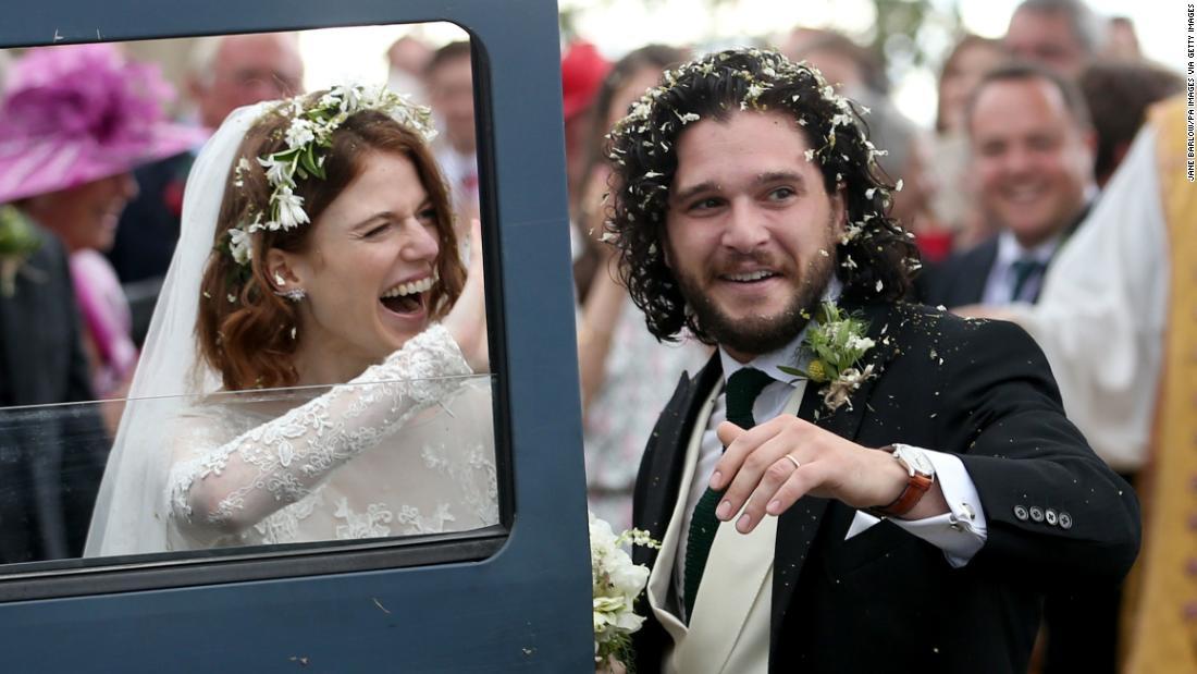 Wishing the heart-throb Kit Harington a happy 32nd birthday today!     
