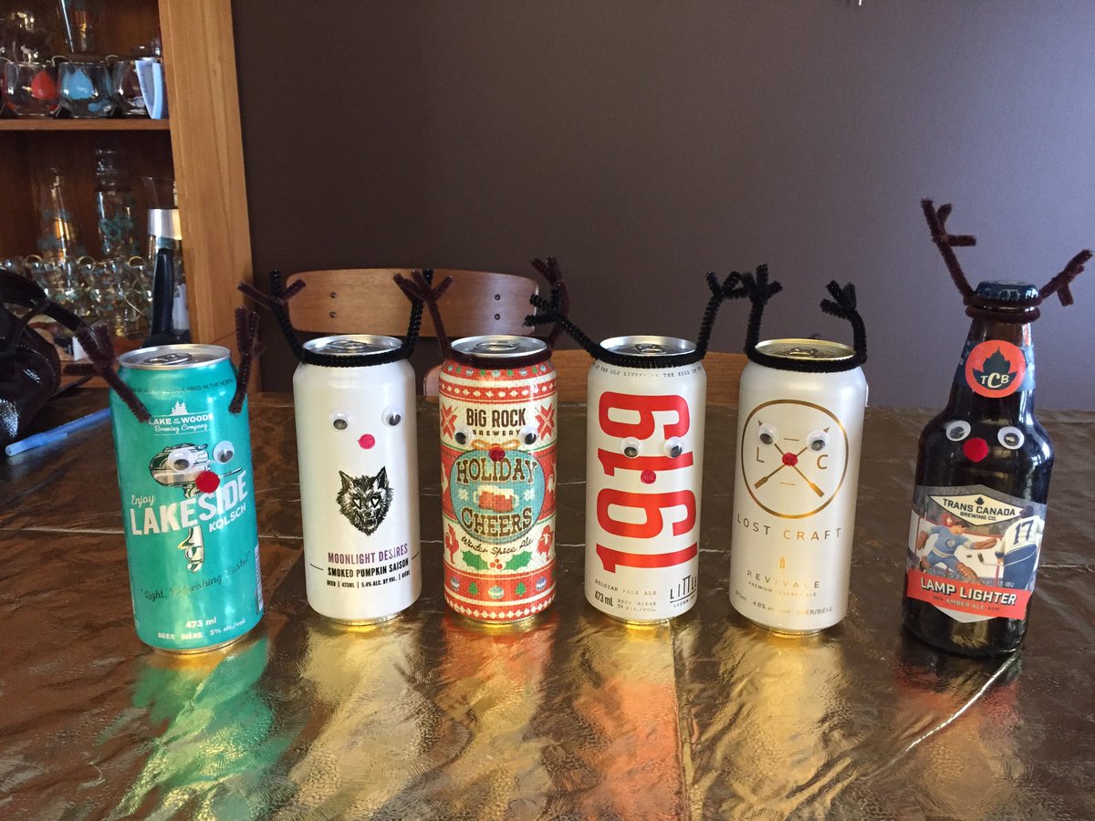 MRichards60's tweet photo. They also know their dad really well! #HerdOfReinbeer https://t.co/QSIAASFFqf