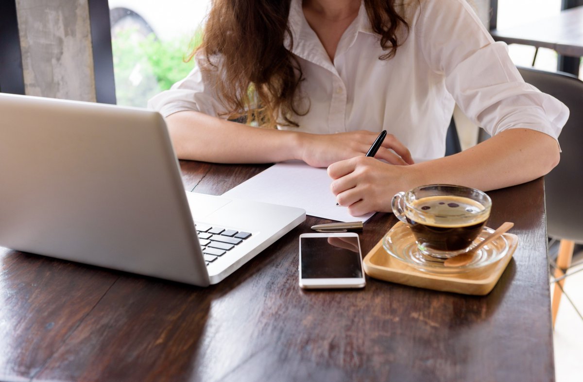 Stata's tweet image. Get a jump on your Stata knowledge at the beginning of the year with one of our introductory NetCourses starting 11 January. Enroll today! bit.ly/2zxeDE9 #training #NetCourse #onlinetraining