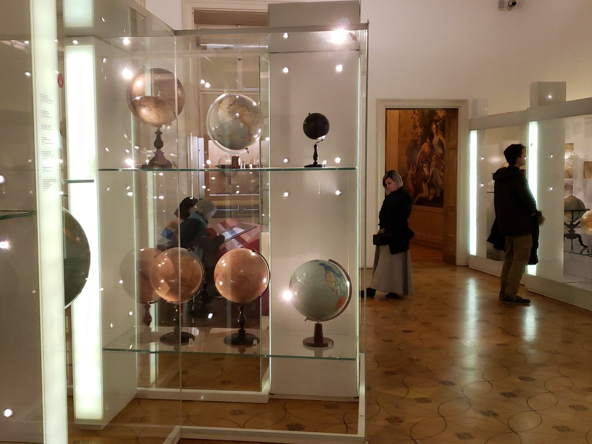judeicialreview's tweet photo. Why does Vienna have a Globe Museum but not a Flat Earth Museum 🤔 #BavarianIlluminati #FlatToFact #KeepItFlat #GlobeLie https://t.co/pDLVFygtnt