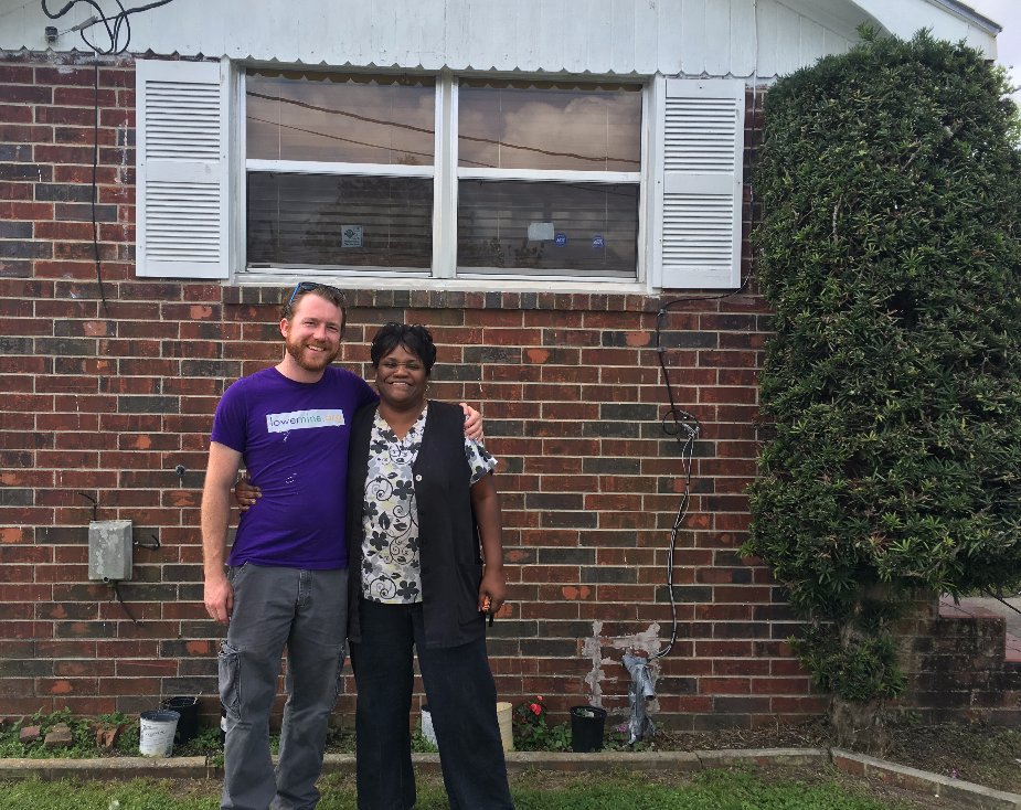 lowernineorg's tweet photo. we hope you all have had a happy and safe holiday season so far. thanks to generous past donors, Ms. Sheila (on the right) has been able to enjoy the holidays in her home in these #2squaremiles. donate today to bring more families back home! π‘ https://t.co/vmBP6VfHYH https://t.co/jQdGWXQwOe