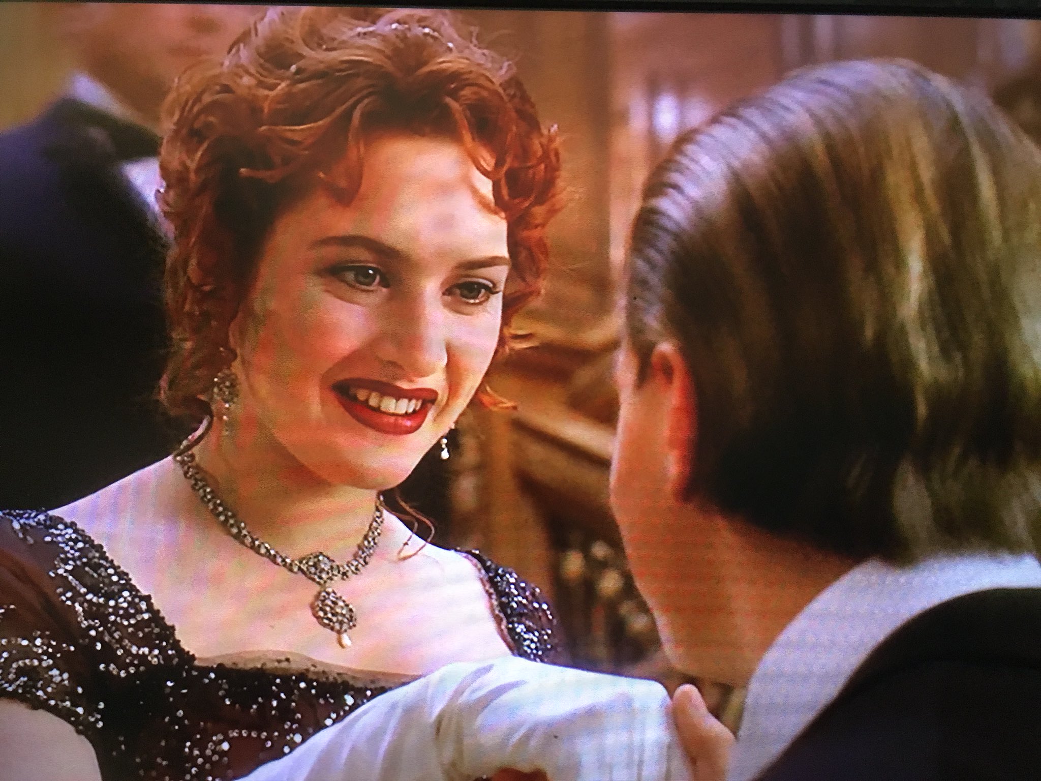 みゆ タイタニックのローズの髪色が私の中でベスト 濃いオレンジの赤毛で美しい やっぱり赤毛大好き 美形同士の許されない愛って最高