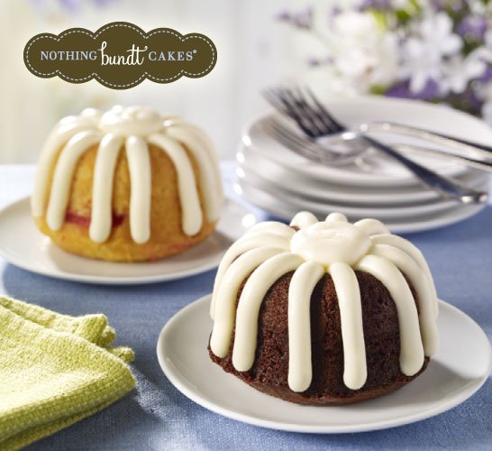 IMS's tweet photo. Tomorrow night at #IMSLights, be one of the first cars in line to receive a free @nothingbundt Buntlet handed out by @JamieLittleTV while supplies last!
All cars will who visit #IMSLights tomorrow night will also receive a BOGO #IndyKeystone coupon!
#IMS | #IndyKeystone https://t.co/4jgfM6tOC8