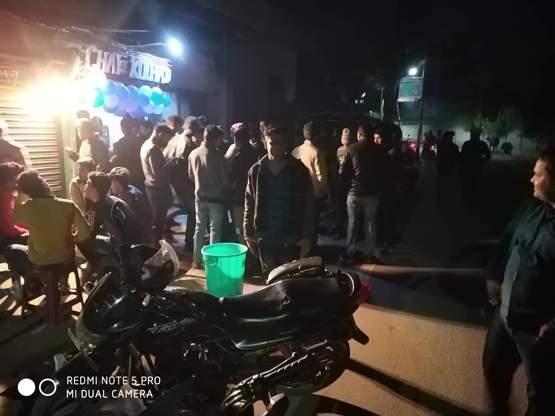 CKulhad's tweet photo. #Thanks to all the #people for
#showering their #love_and_support
on the #Occasion of #reopening_ceremony 
of our #first_Chai_Outlet of #Patna. https://t.co/mRr2ozHN2e