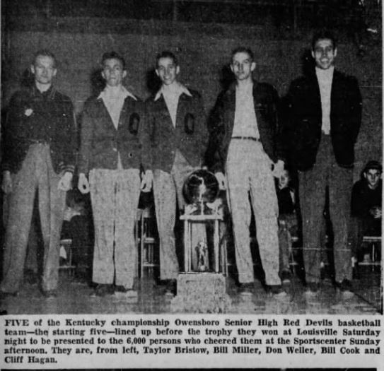 KYHSHistory's tweet photo. The Red Devil starting five poses with the championship trophy at the celebration.
3~ https://t.co/sRuZHAgE6o