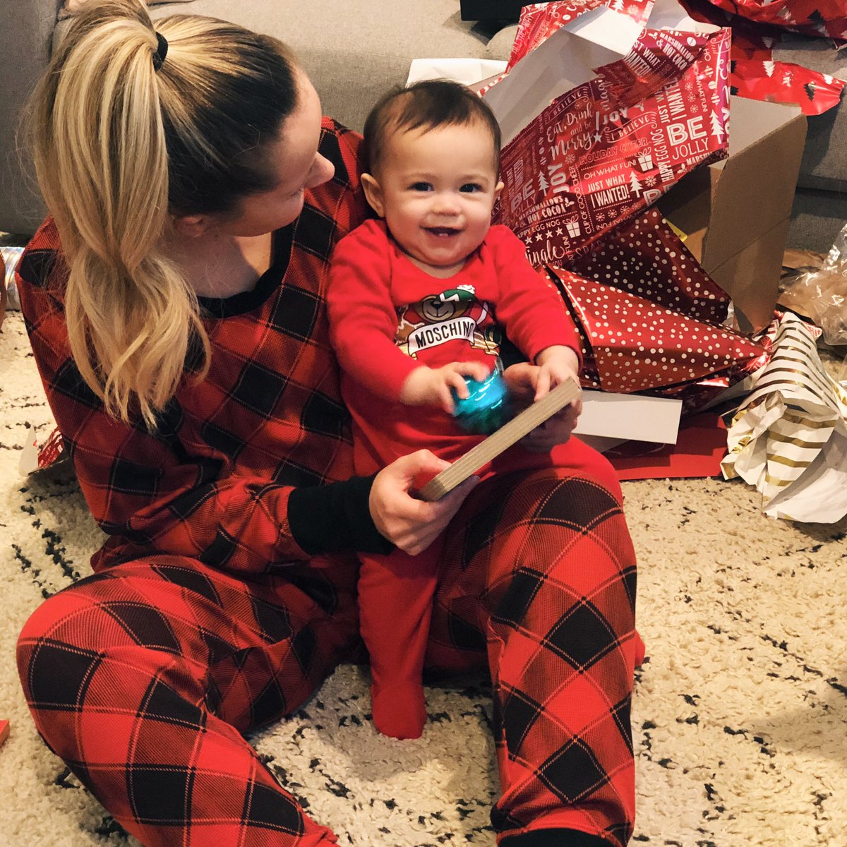 The best Christmas I’ve ever had! ♥️🎁 #parkerkellysfirstchristmas