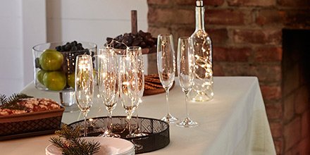 Are you having guests over to ring in 2019? Discover our decor items for a lavish soirée: bit.ly/2OvdIIz