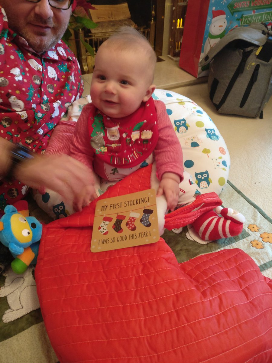 LauraBorthwick2's tweet photo. First Christmas #speciallittleboy #somanypresents #spoiltrotton https://t.co/TZS6i0tinw