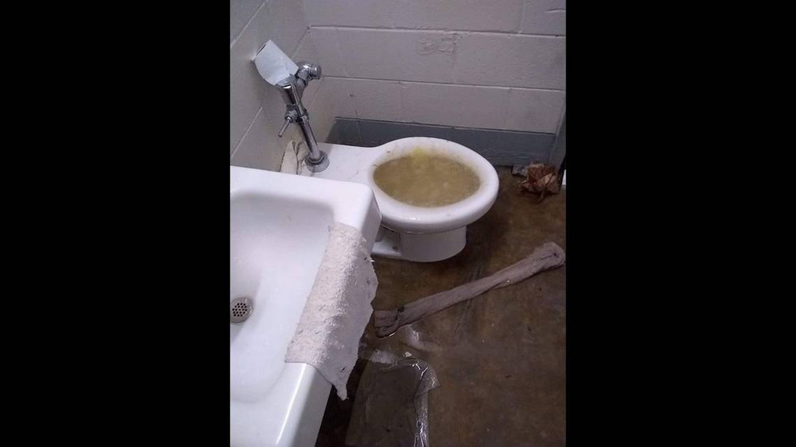 Inmates dined in SC prison cells as toilets spewed raw sewage, SCDC