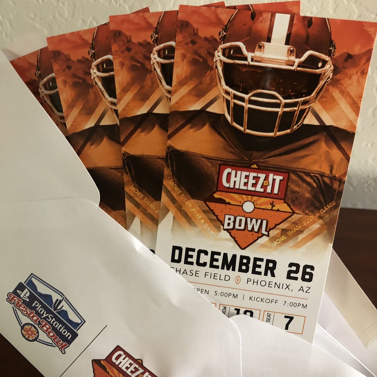 CoachFunk75's tweet photo. Haven’t been to a live football game since being an equipment manager, let alone a bowl game. Should be a fun one in the Valley of the Sun tonight. https://t.co/2omUk8Esd7