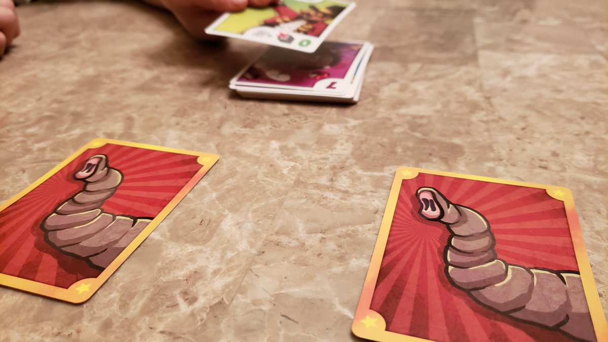 I have too much Junk in my Trunk! <a href="/CSEGames/">CSE Games ⚔️ 🏈</a> #boardgames #familygames