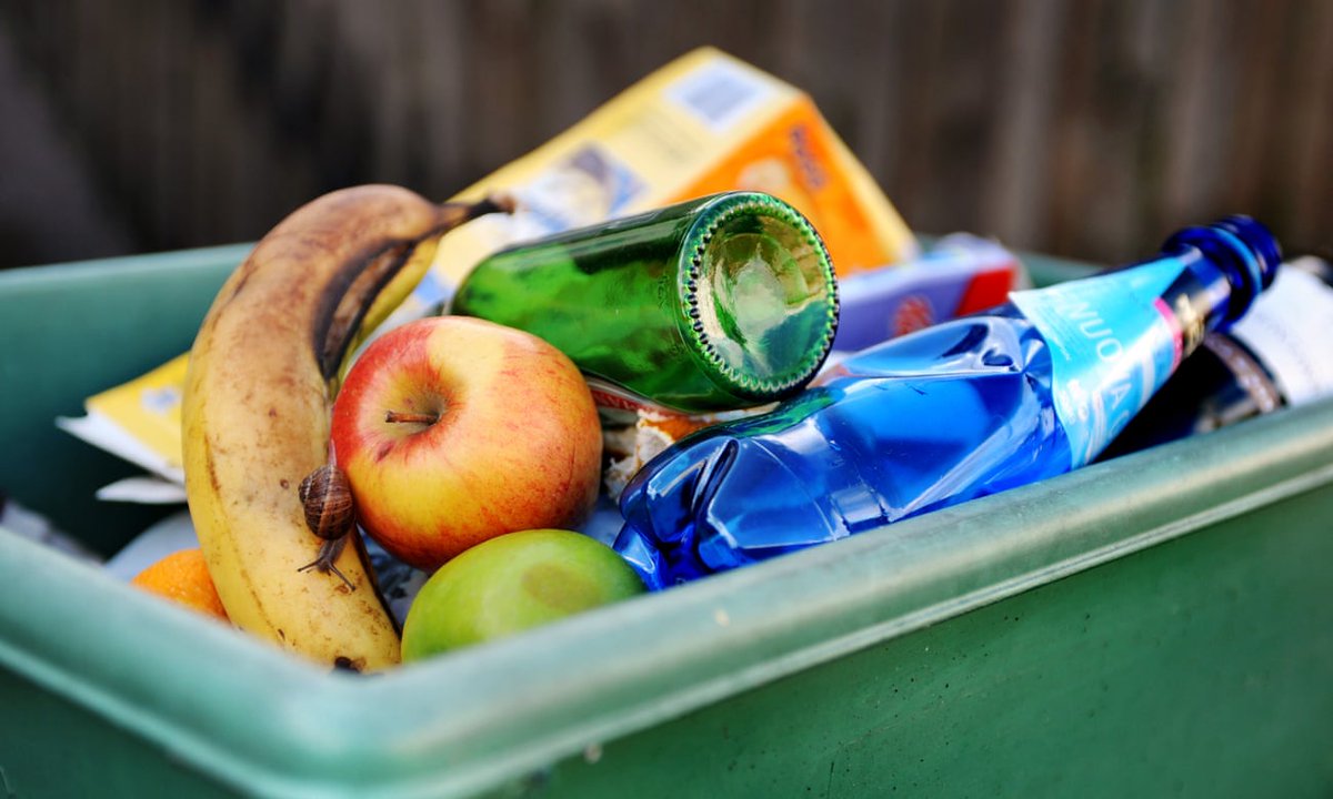 womenscentre's tweet photo. “The research confirms that women recycle more, are more likely to know more about the scientific aspects of climate change."
This 2018 article certainly had us thinking about connections between gender + environmental issues.
https://t.co/wdSrFDDjF6
#12DaysofChange https://t.co/HHxytlihKj