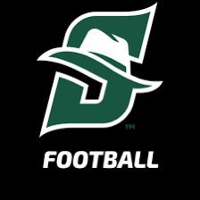 DonovanTabon's tweet photo. Stetson University ‘23 https://t.co/CdtyCdvkoN