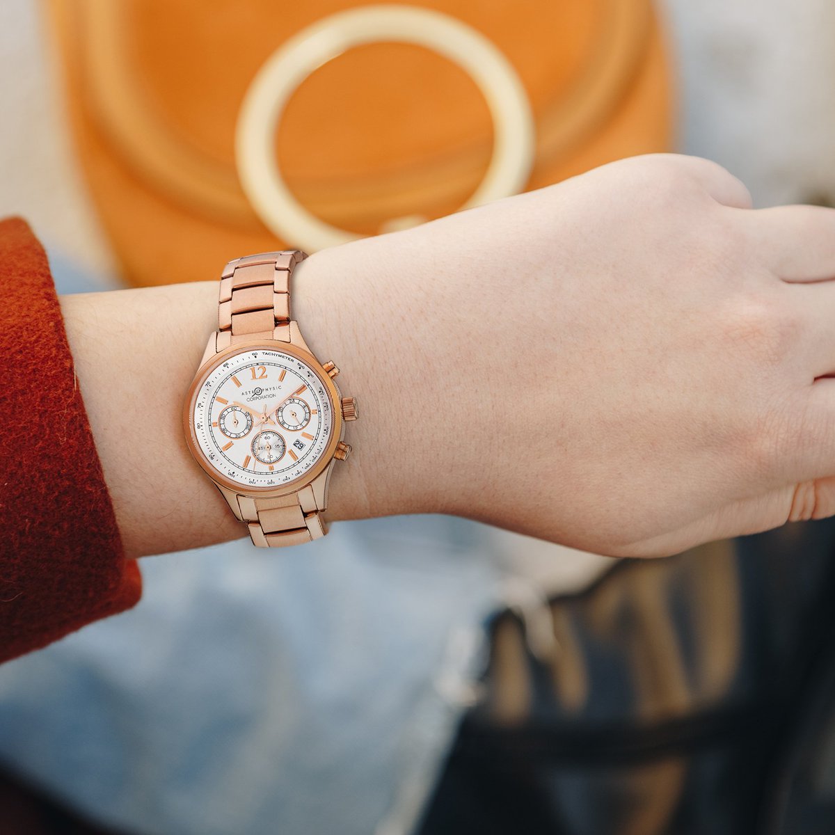 Logomark's tweet photo. WC5351 Women's Rose Gold Watch
34mm Polished Rose Gold Stainless Steel Case, Chronograph, Date Display, Wrapped Edge Steel Bracelet, Water Resistant to 5 ATM.
https://t.co/Gd3FaS9mrZ
#WatchWednesday #WatchCreations #promoproducts #promoitems #rosegold #watch https://t.co/vdqQIkG6XA