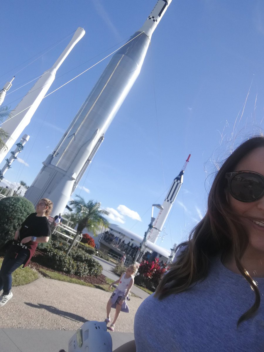 Wanderlusttra11's tweet photo. On our journey to @CocoaBeachFL we visited @NASAKennedy to oggle some of the big ass rockets 🚀 this place blew my mind. Such a space geek 🤓
-
#usaroadtrip #nasa #space #SpaceX #TravelBlogger #blogger https://t.co/jwQ1IVLxnP