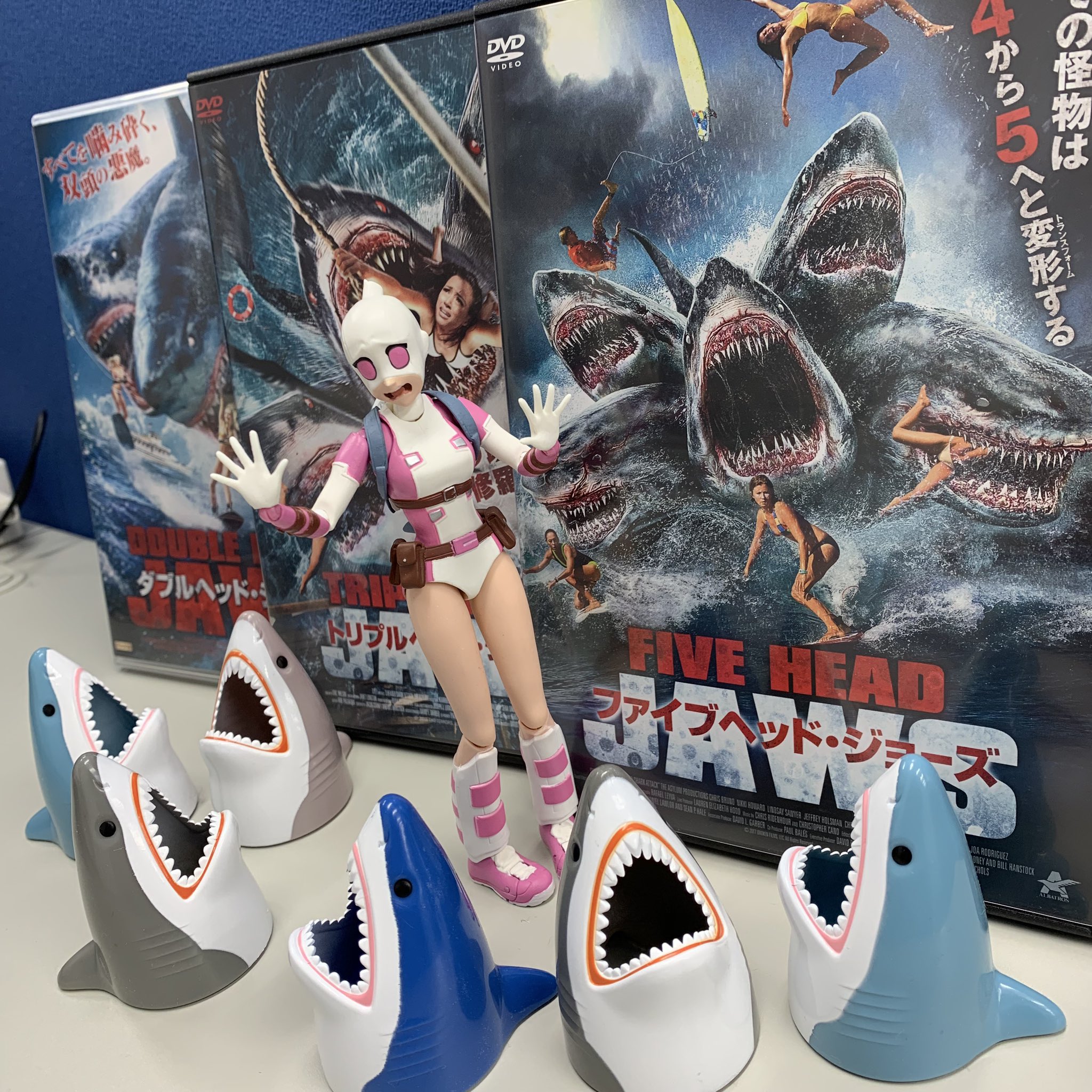 ネクシード シックスヘッド ジョーズ 新年もサメ 1月5日発売 どこまで増えるの とりあえずアタマ6個用意して 準備ok ダブルヘッド ジョーズ トリプルヘッド ジョーズ 4つ頭は ファイブヘッド ジョーズ シックス ヘッド ネクシード シックスヘッド ジョーズ 新年もサメ 1月5日発売 どこまで増えるの とりあえずアタマ6個用意して 準備ok ダブルヘッド ジョーズ トリプルヘッド ジョーズ 4つ頭は ファイブヘッド ジョーズ シックス ヘッド