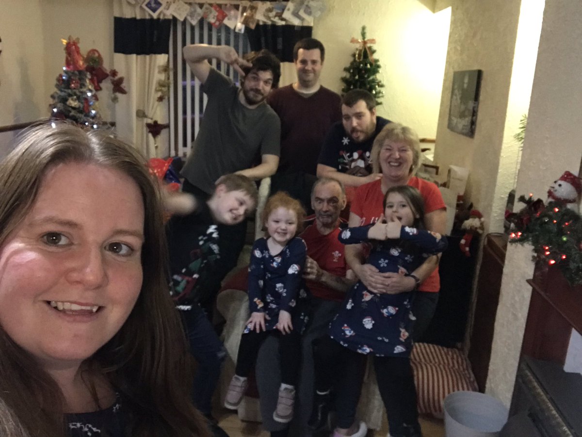 VBeecham2016's tweet image. #inlaw #family #love #ChristmasDay2018