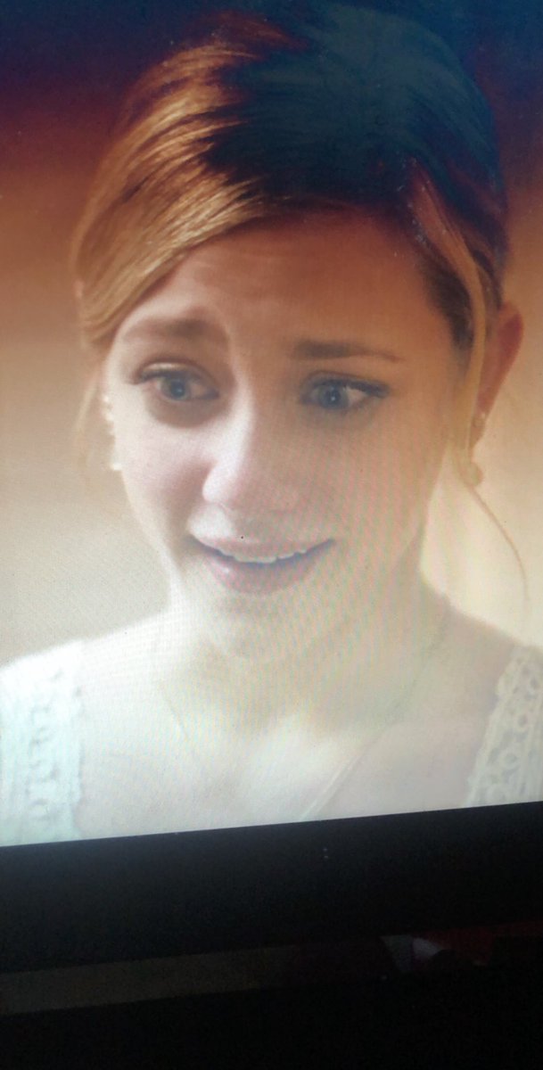 madslili's tweet image. SHES SO SWEET I LOVE HER