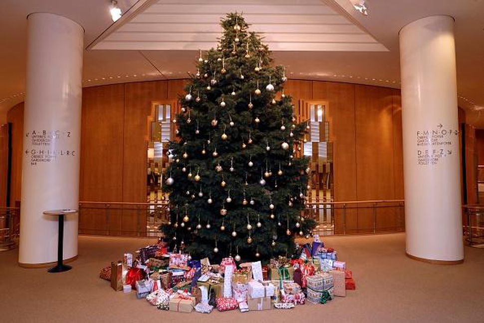 Daddy Freeze On Twitter: "Thank God I'm Not The One Talking.🙄 - May God  Forgive Humanity For The Harlotry Of Christmas!🙏 Https://T.co/Mndkhmhzjg"  / Twitter