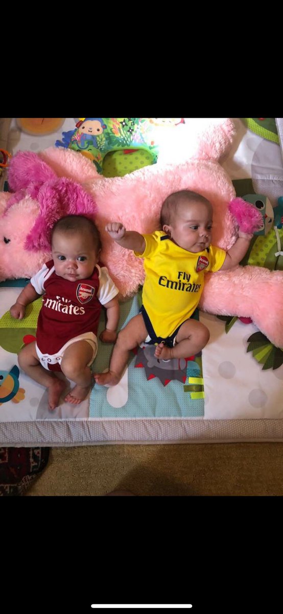 SoccerSamiT's tweet photo. @premierleague https://t.co/ro0iq9vOpd