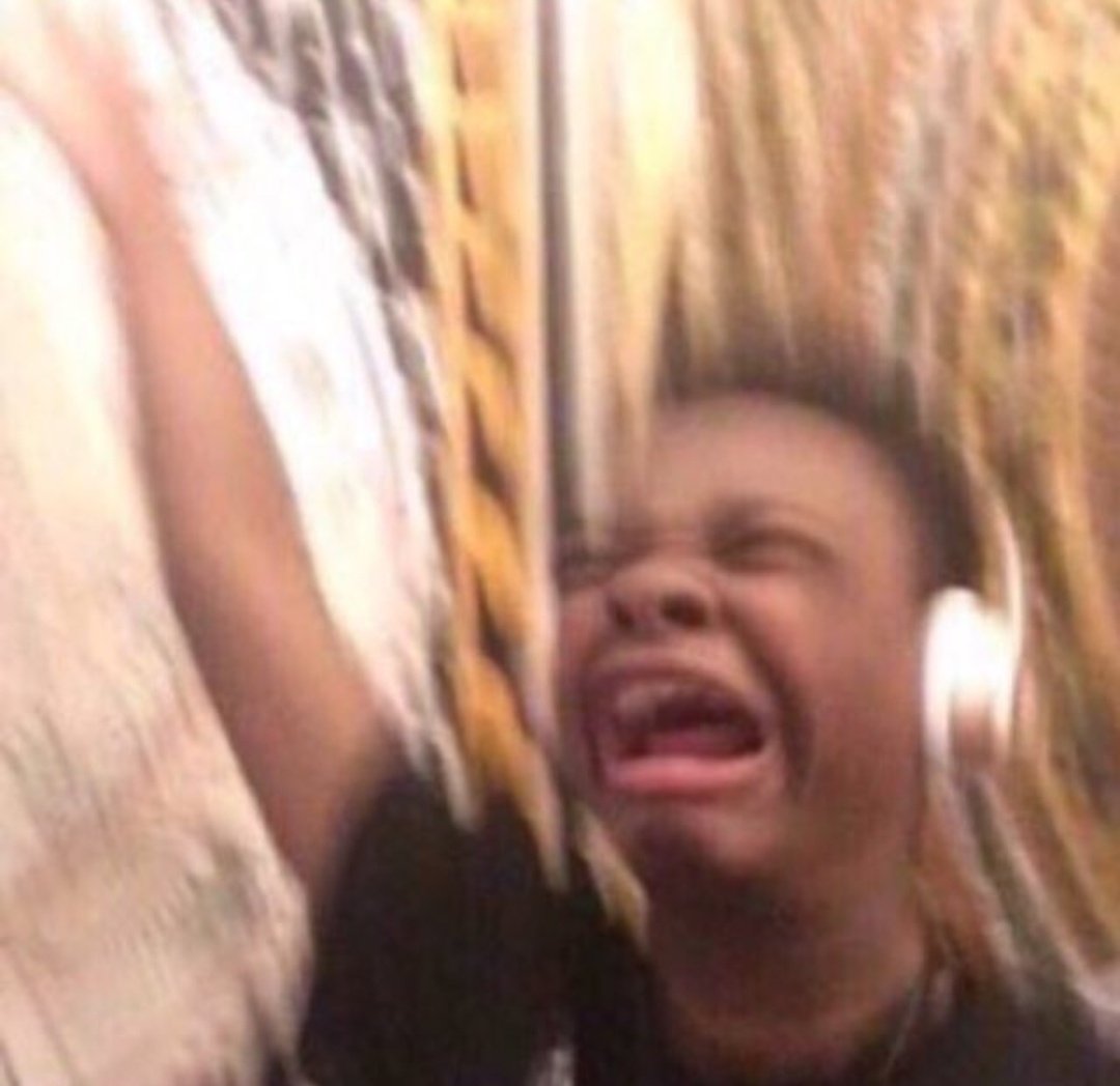 pauliirefe's tweet photo. VAS A QUEDARTEEEE PORQUE TE JURO QUE ESTA VEZ VOY A CUIDAAAARTEEE #OT18GalaNavidad https://t.co/EoV1GXgHZj