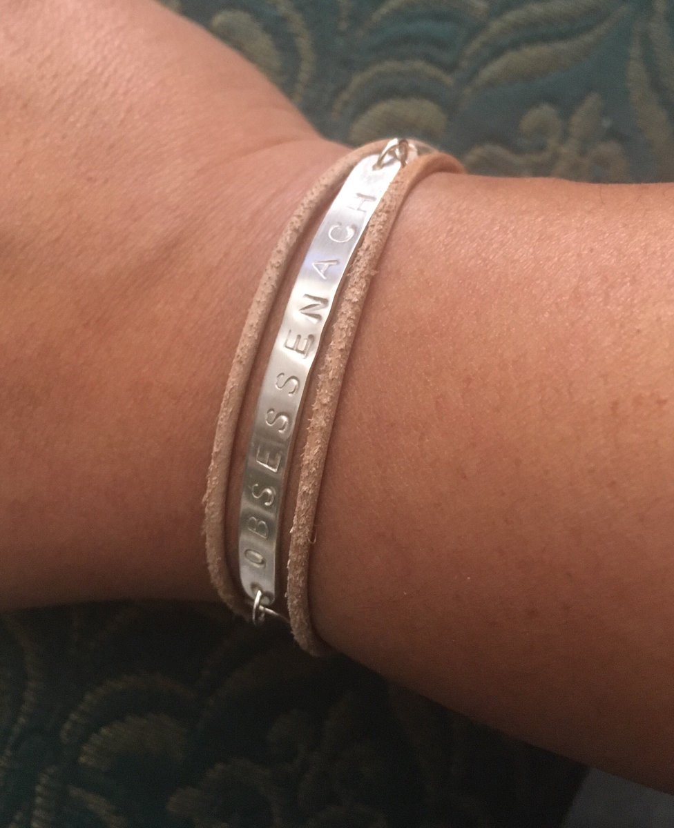 KiltyMind's tweet photo. @iamileanamae @WChildCancer @caitrionambalfe @raelovesOL Oh yes I saw that tweet - what a kind gesture 😊 I got quite a lot of outlander stuff for Christmas too. And ended up making myself an #obsessenach bracelet in my silver class. I mean, this obsession is out of control!! https://t.co/BPFzlsm2nI