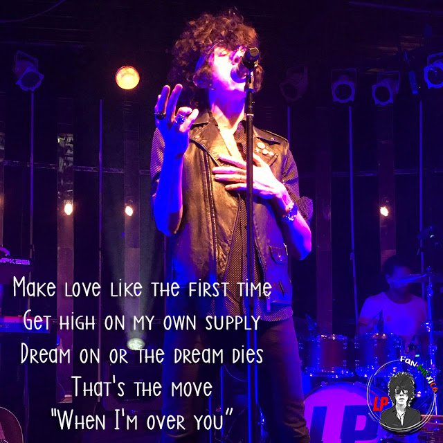 LPFanMexico's tweet photo. #WhenImOverYou
#HeartToMouth
#LPFanMxOficial https://t.co/d7lKRXYAAq