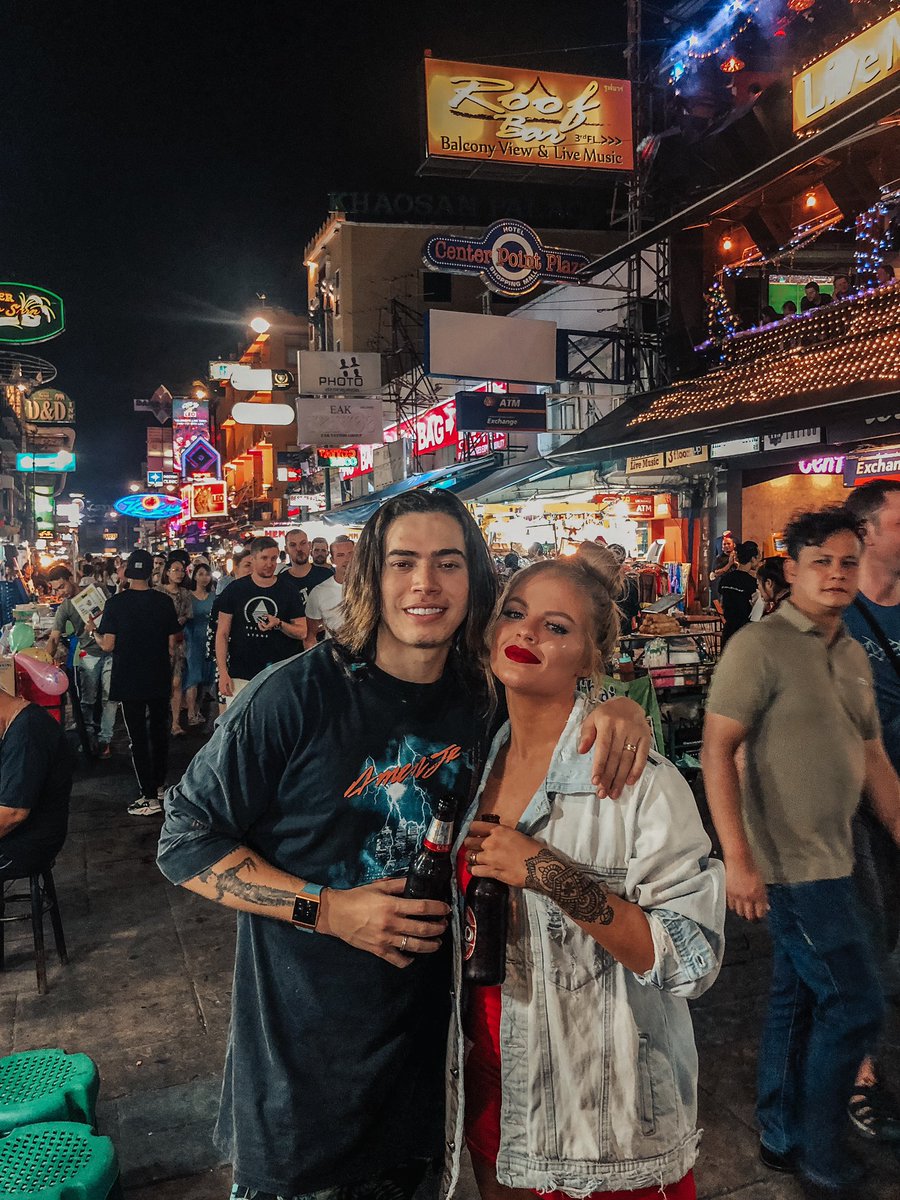 luisasonza's tweet image. 🐘🍻