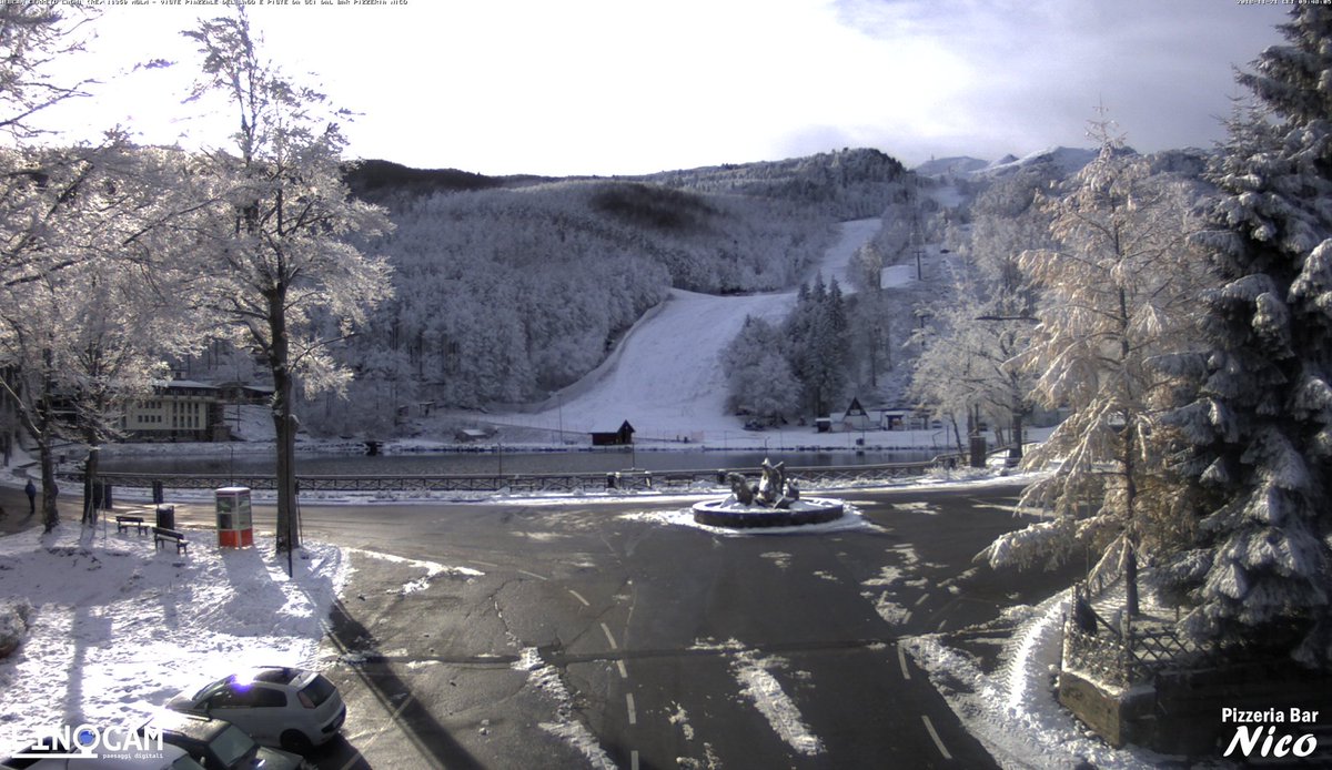 livellounoweb's tweet photo. #cerretolaghi #livecam in diretta attraverso la nuova #webcam #finocam https://t.co/azjWqcbuwQ https://t.co/piRGu9IwRU