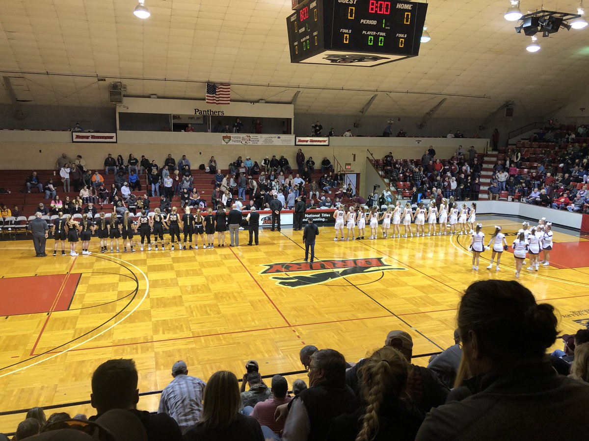 BBough's tweet photo. 1st Round #PinkDivision about to get underway!
#StraffordStrong 
@straffordhs https://t.co/A2vWVSUfLP