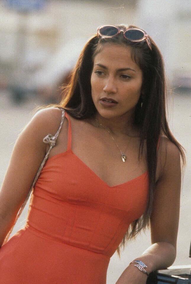 HistoryPicNews's tweet photo. Jennifer Lopez, 1989. https://t.co/vYAcGQW8QV